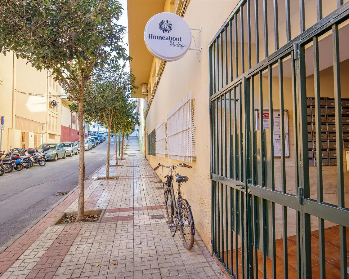 Fun Building Studios By Homeabout Malaga Apartment