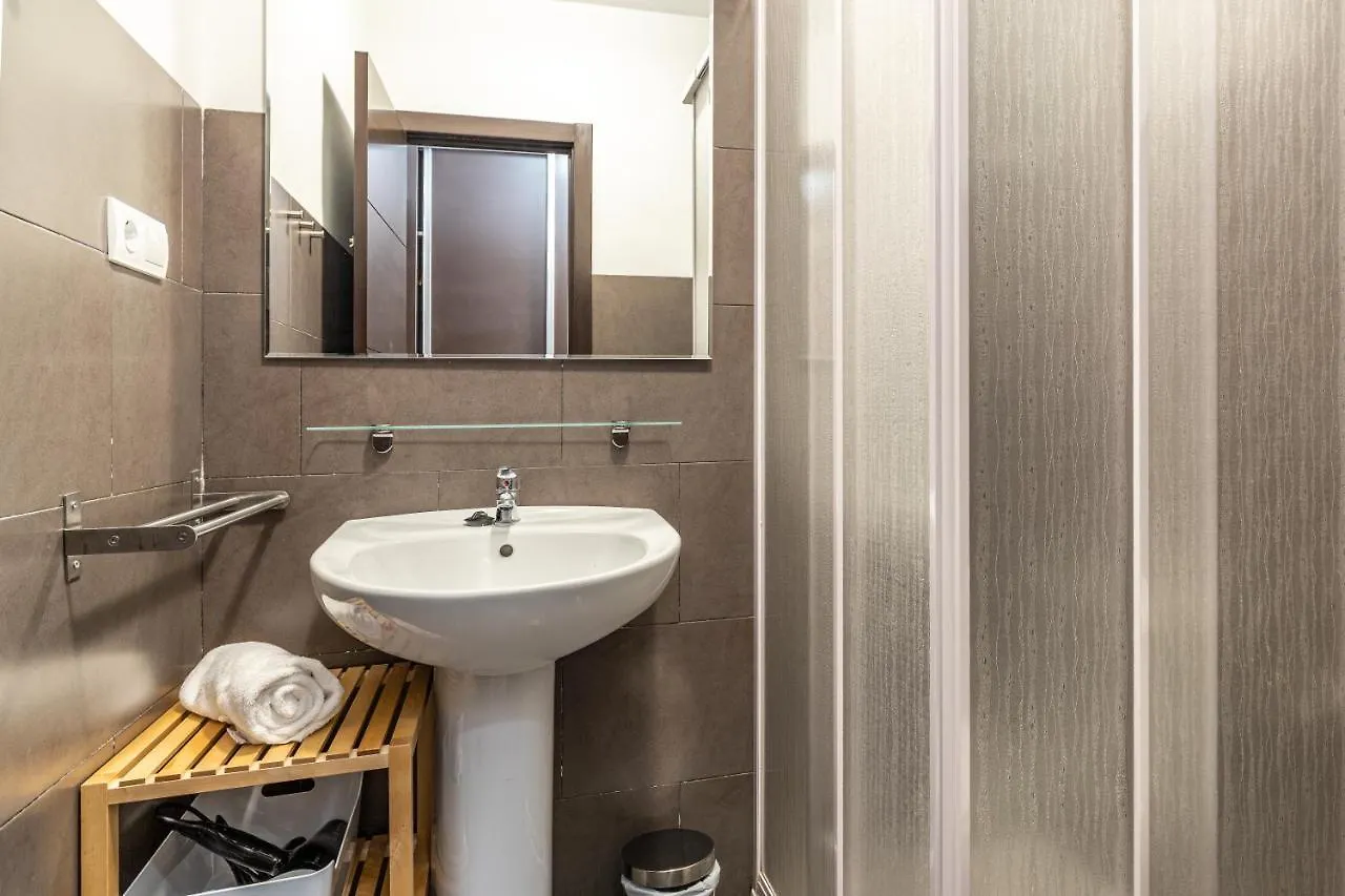 Apartment Fun Building Studios By Homeabout Malaga