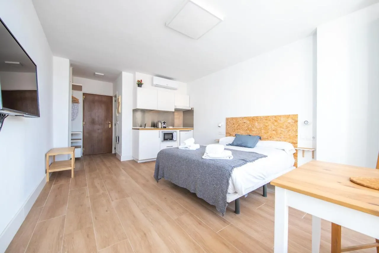 Fun Building Studios By Homeabout Malaga Apartment