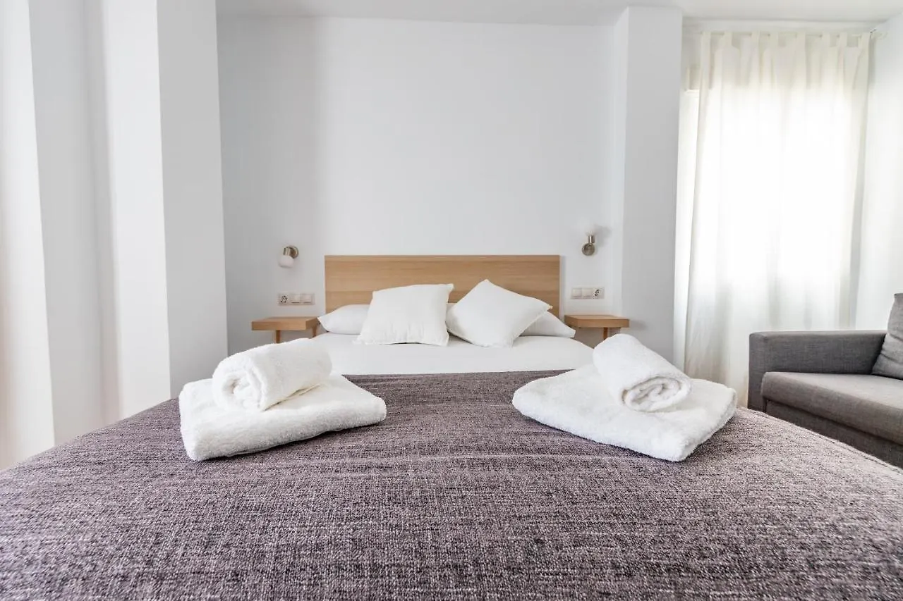 Apartment Fun Building Studios By Homeabout Malaga