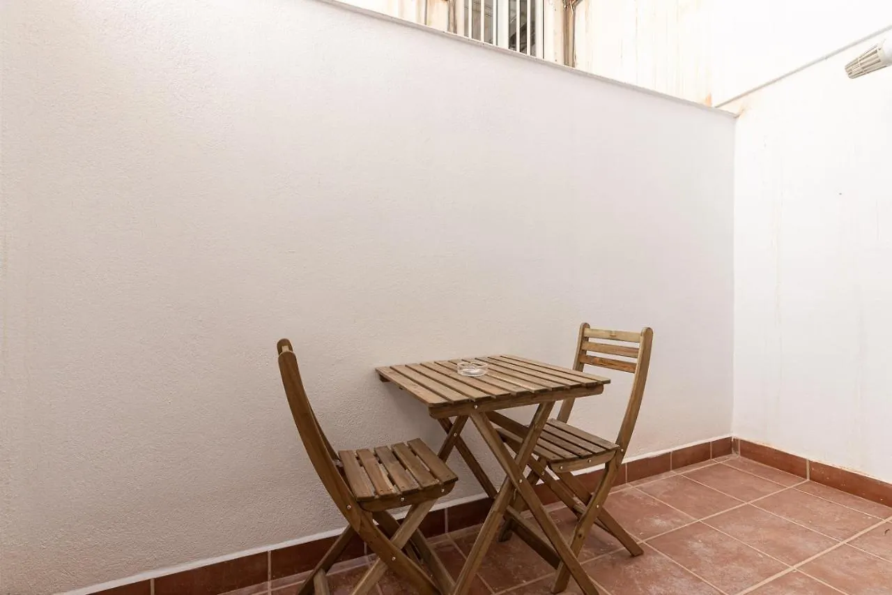 Fun Building Studios By Homeabout Malaga Apartment