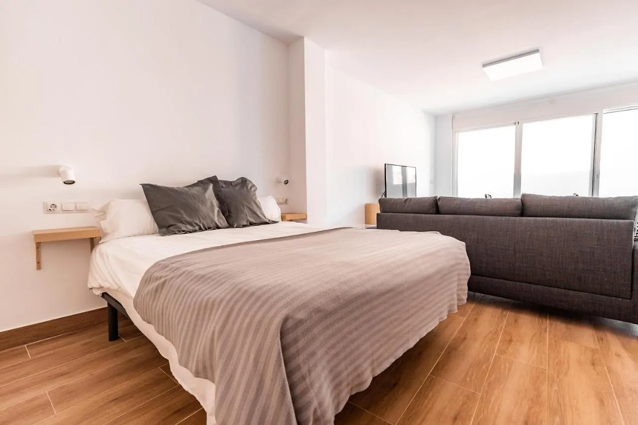 Apartment Fun Building Studios By Homeabout Malaga
